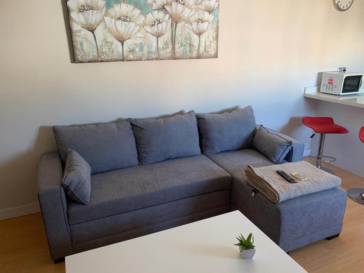 Calle Juan Lirola Apartament *