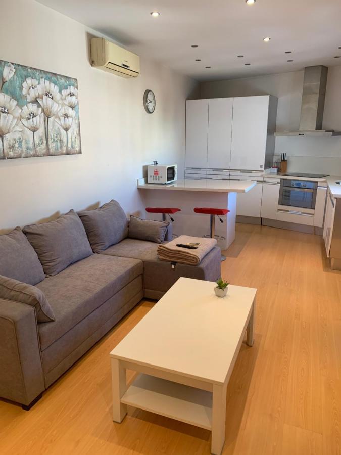 Apartament Calle Juan Lirola Almeria